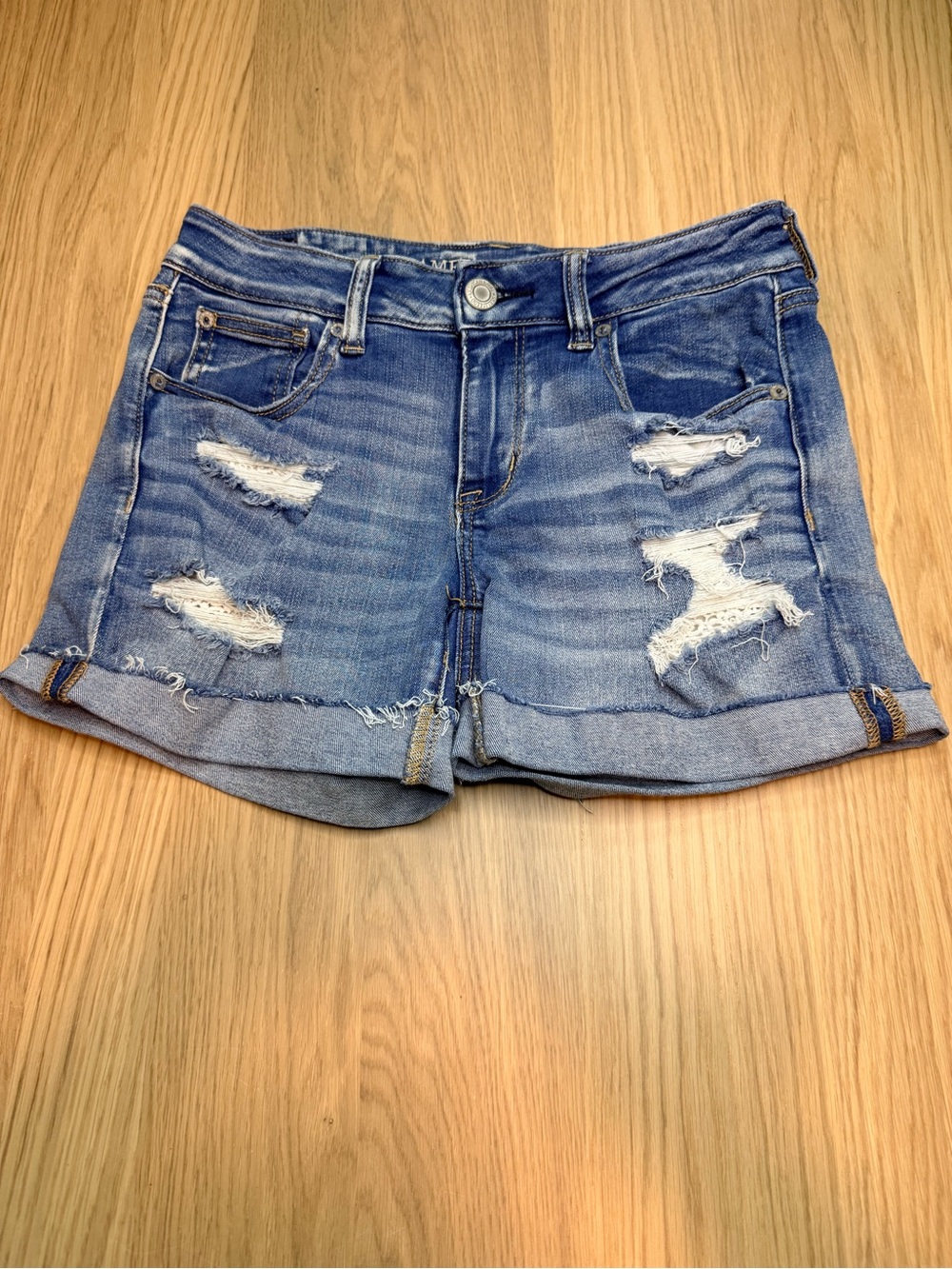 AMERICAN EAGLE OUTFITTERS Next Level Stretch X Distressed High Rise Shorts Sz 8 - Picture 5 of 11